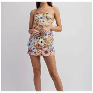 Edit by nine Floral Embroidered Strapless Mini Dress